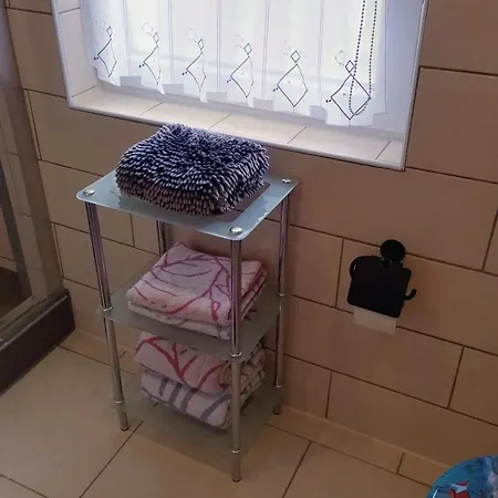 Tina Apartment *